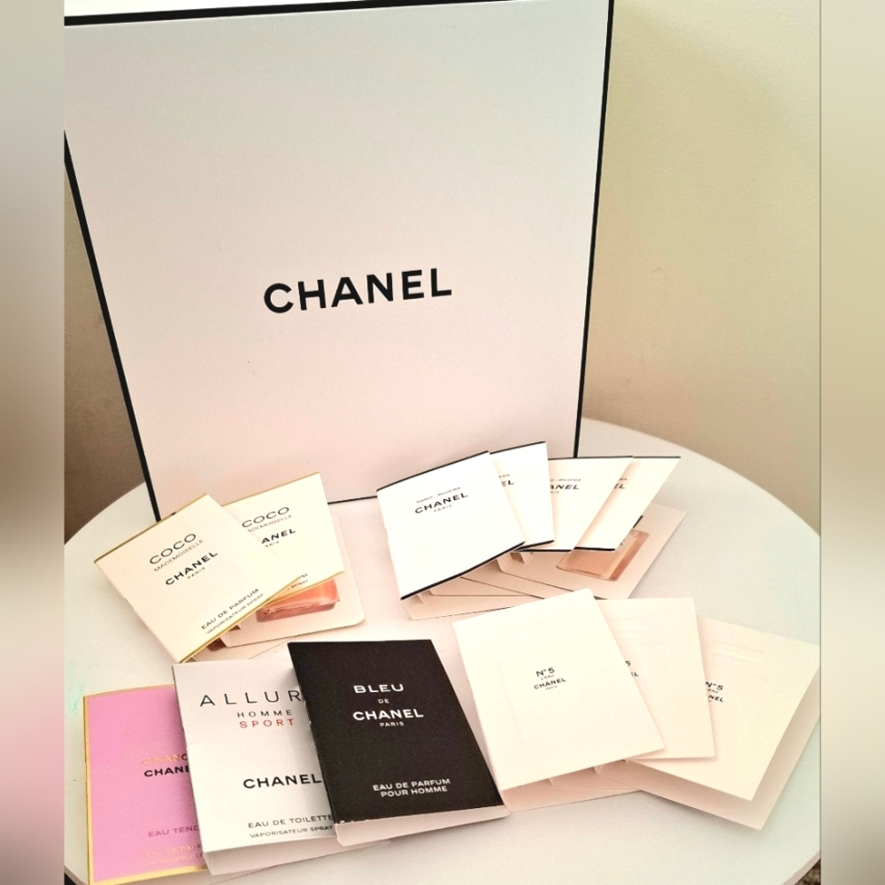 New💕 Chanel Mini Size Parfum Spray Lot .05 oz / 1.5 ml With Gift Box Set